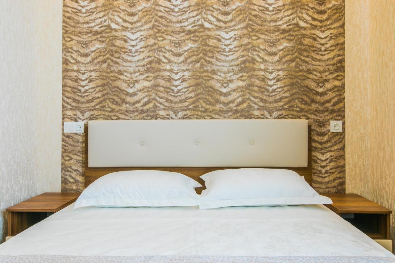 Sweet Home 6 Vip At Rustaveli Avenue Tbilisi Exterior foto