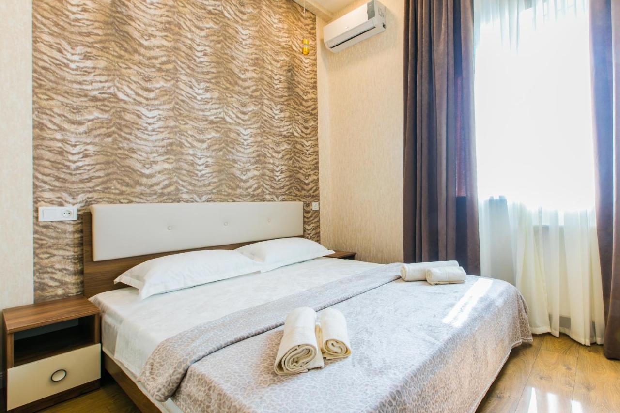 Sweet Home 6 Vip At Rustaveli Avenue Tbilisi Exterior foto
