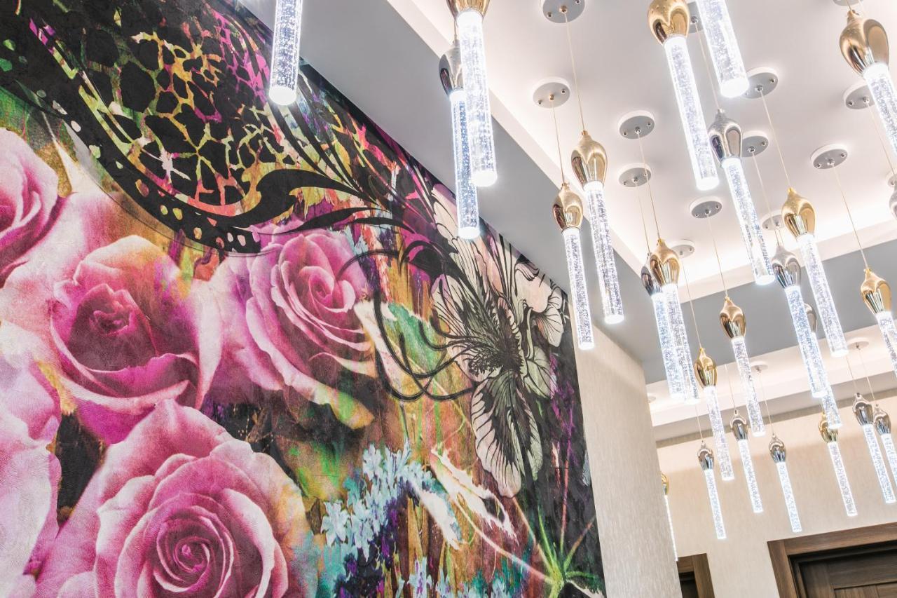 Sweet Home 6 Vip At Rustaveli Avenue Tbilisi Exterior foto